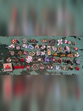 Lot Of 50 Vintage And Newer Lapel Pins - Advertising, Travel, And More